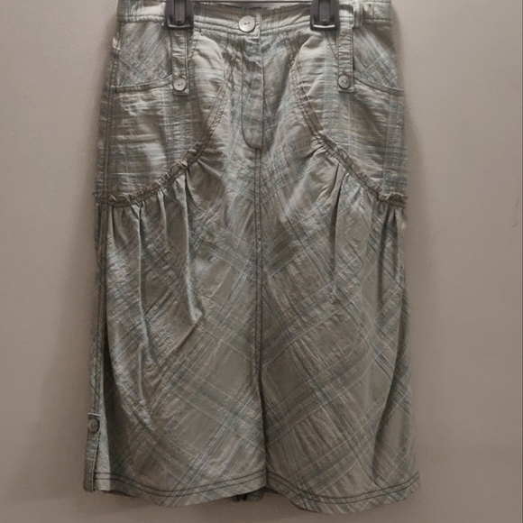 Kapalua Dresses & Skirts - Green Skirt, made in Germany 🦋